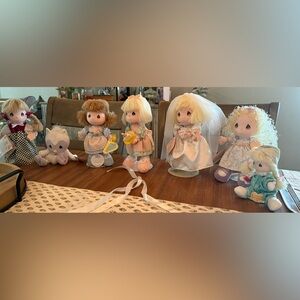 Precious Moments collection ! Mint condition